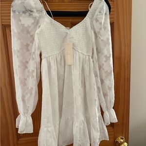 White Floral Long Sleeve Dress